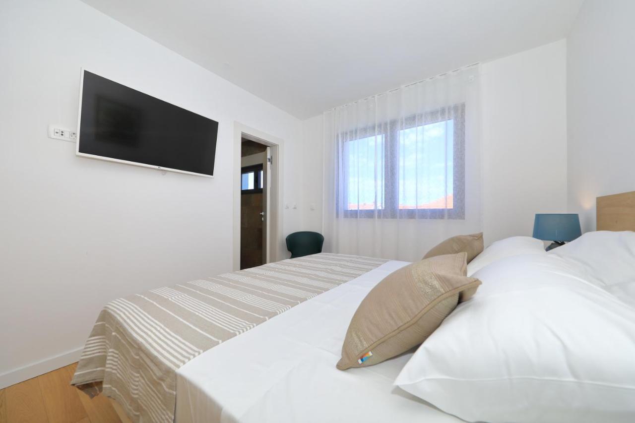 Penthouse Diem - Private Pool With Sea View Zara Esterno foto