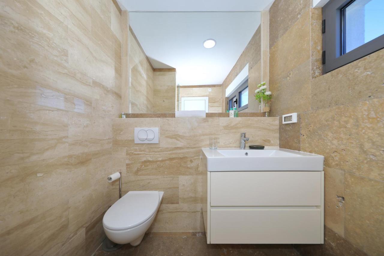 Penthouse Diem - Private Pool With Sea View Zara Esterno foto