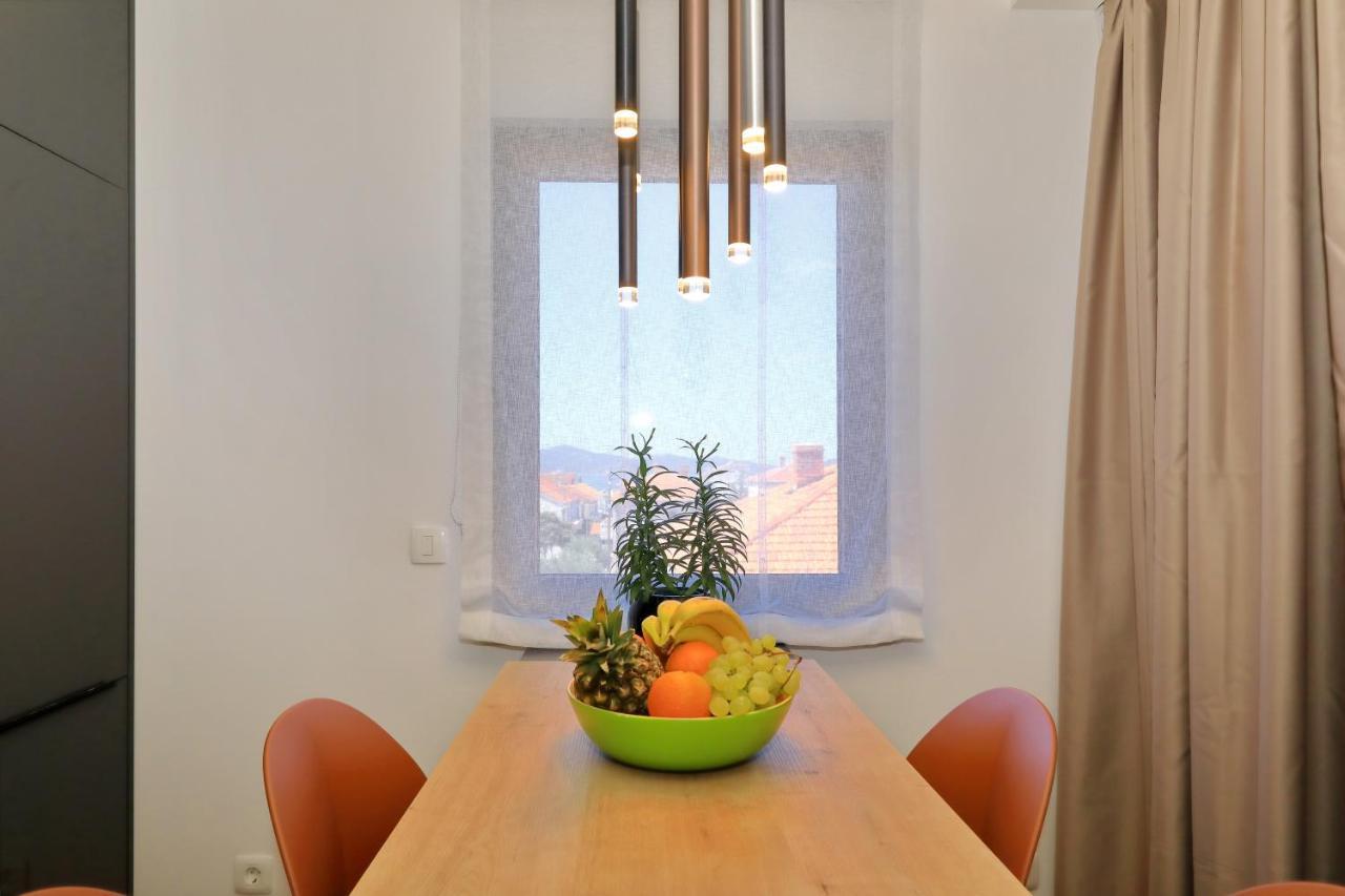 Penthouse Diem - Private Pool With Sea View Zara Esterno foto